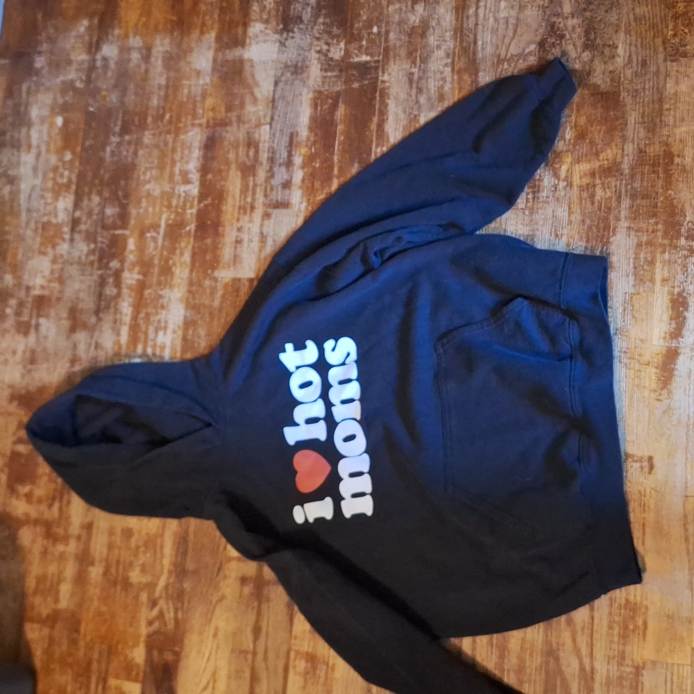 Size large hoodie. No string in hood.